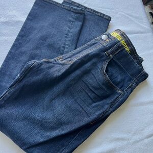 Lee extreme motion denim waist is 30 inches 28 length Men's Blue Jeans